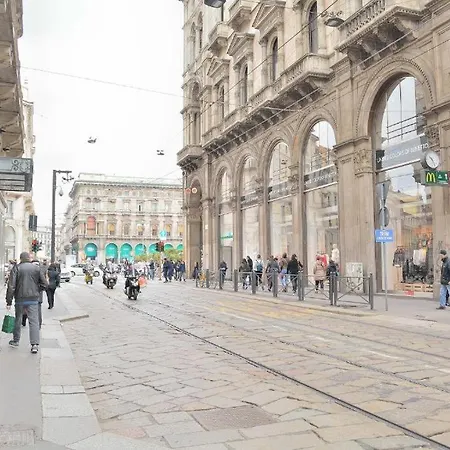 Appartement Trilocale In Piazza Duomo à Milan Extérieur photo